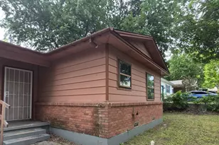 313 Elm St, Copperas Cove, TX 76522 - Photo 2