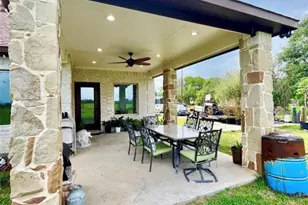8515 E Sherri Cir, Manvel, TX 77578 - Photo 6