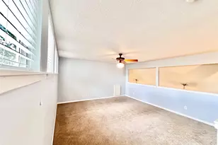 11407 Briar Rose Dr, Houston, TX 77077 - Photo 36