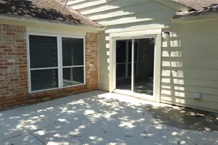 11407 Briar Rose Dr, Houston, TX 77077 - Photo 14