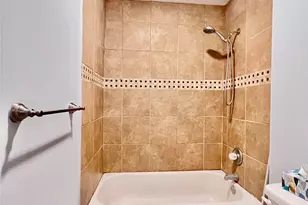 11407 Briar Rose Dr, Houston, TX 77077 - Photo 28