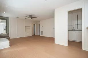 6103 Portal Dr, Houston, TX 77096 - Photo 12