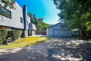 6103 Portal Dr, Houston, TX 77096 - Photo 32
