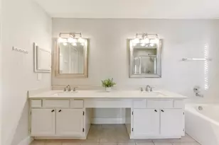 4010 Spring Branch Dr W, Pearland, TX 77584 - Photo 24