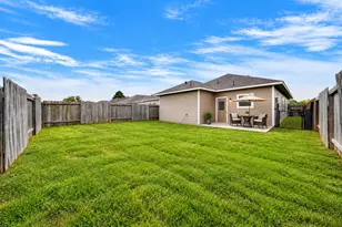 14902 Darbydale Dr, Houston, TX 77090 - Photo 18