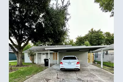 10210 Ashville Drive, Houston, TX 77051 - Photo 14