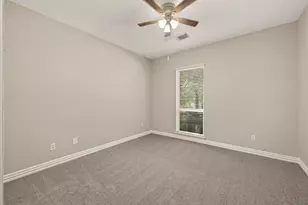 2 S Concord Valley Pl, The Woodlands, TX 77382 - Photo 30