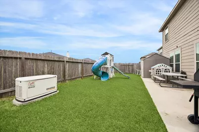 2234 Brookeland Meadow Court, Houston, TX 77489 - Photo 4