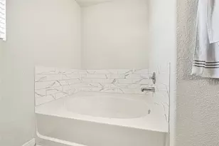 6831 Cortenridge Ln, Houston, TX 77048 - Photo 10