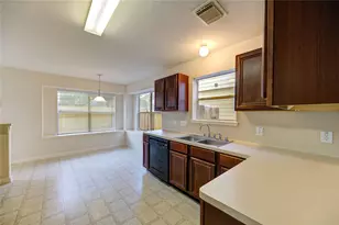 6011 Moscone Ct, Katy, TX 77449 - Photo 6