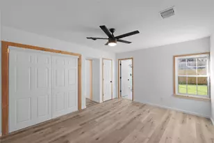 4623 Orange St, Bacliff, TX 77518 - Photo 8