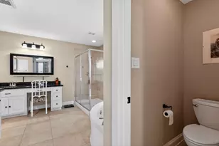 2636 Couch St, Houston, TX 77008 - Photo 20