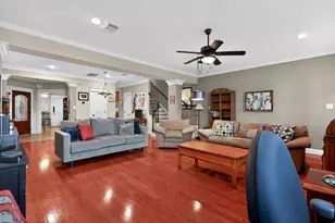 2636 Couch St, Houston, TX 77008 - Photo 6