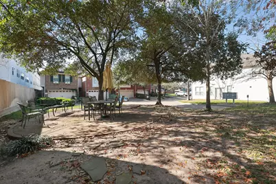 2636 Couch Street, Houston, TX 77008 - Photo 36