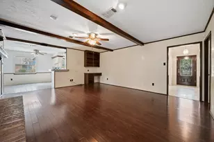 2006 Running Springs Dr, Kingwood, TX 77339 - Photo 10