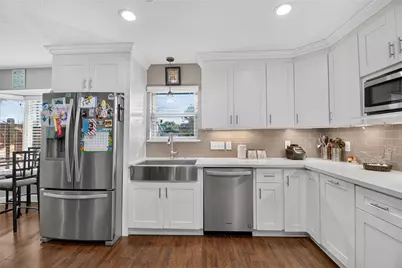 10802 Kirkwell Drive, Houston, TX 77089 - Photo 12