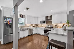 10802 Kirkwell Dr, Houston, TX 77089 - Photo 14