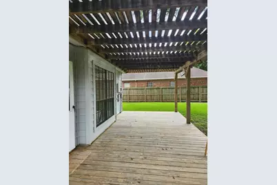 14562 Oak Chase Drive, Houston, TX 77062 - Photo 16