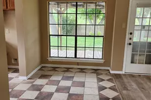 14562 Oak Chase Dr, Houston, TX 77062 - Photo 6