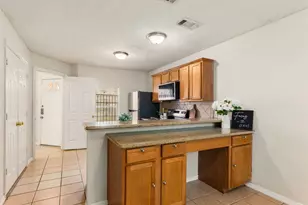 6418 England St, Houston, TX 77021 - Photo 8
