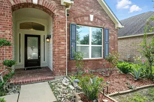 9219 Gilbert Hollow Dr, Rosenberg, TX 77469 - Photo 4