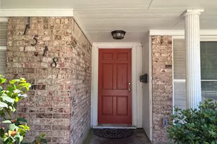 1518 Neptune Ln, Houston, TX 77062 - Photo 2