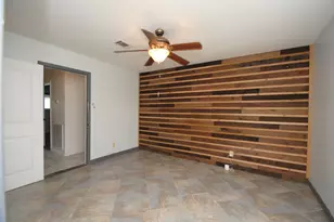 10667 Mayfield Rd, Houston, TX 77043 - Photo 22