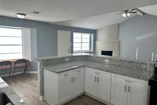 15770 Chimney Rock Rd, Houston, TX 77489 - Photo 12