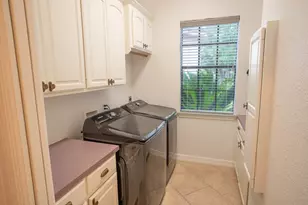 56 English Oak Ct, Lake Jackson, TX 77566 - Photo 38