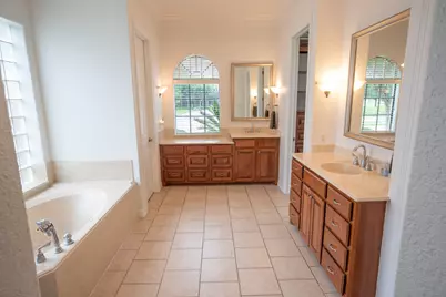56 English Oak Court, Lake Jackson, TX 77566 - Photo 22