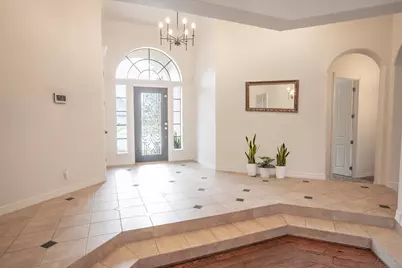 56 English Oak Court, Lake Jackson, TX 77566 - Photo 4