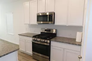 10775 Sora Dr, Willis, TX 77378 - Photo 4