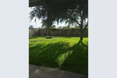 8414 Grand Knolls Drive, Houston, TX 77083 - Photo 10