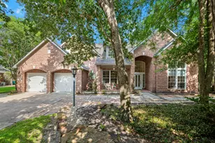 10 Newland Ct, The Woodlands, TX 77382 - Photo 1