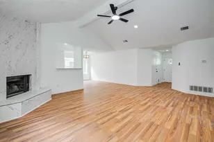24127 Spring Towne Dr, Spring, TX 77373 - Photo 4