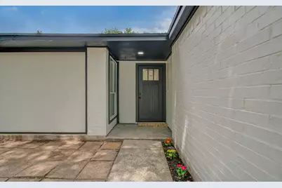 24127 Spring Towne Drive, Spring, TX 77373 - Photo 2