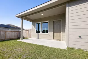 1739 Royal Rim Dr, Houston, TX 77014 - Photo 18