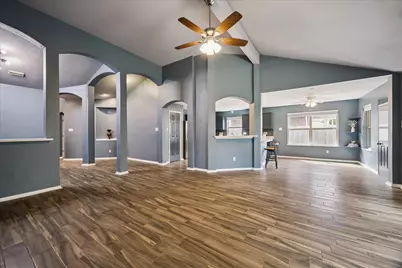 1323 W Welsford Drive, Spring, TX 77386 - Photo 16