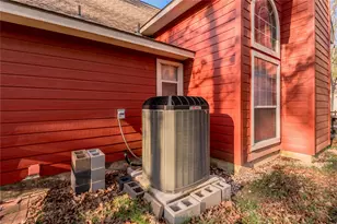 12 Quiet Wind Ln, Trinity, TX 75862 - Photo 46