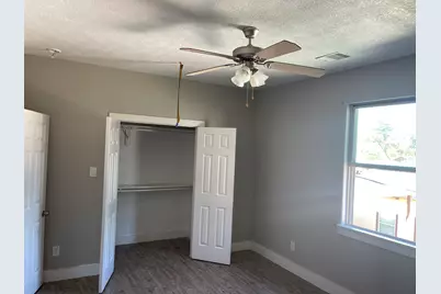 5829 Hartwick Road, Houston, TX 77016 - Photo 16