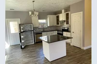 5829 Hartwick Road, Houston, TX 77016 - Photo 8