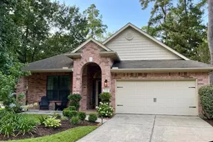 18 E Russet Grove Cir, The Woodlands, TX 77384 - Photo 1