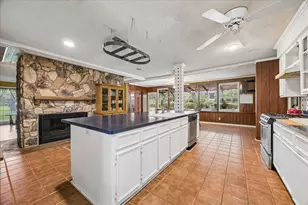 2410 Clark Dr, La Marque, TX 77568 - Photo 20