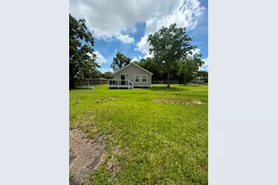 2113 Cemetery Road, Santa Fe, TX 77517 - Photo 2