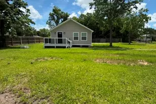 2113 Cemetery Rd, Santa Fe, TX 77517 - Photo 2