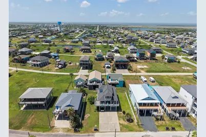 1977 Avenue I, Crystal Beach, TX 77650 - Photo 44