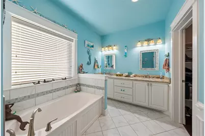 1977 Avenue I, Crystal Beach, TX 77650 - Photo 28