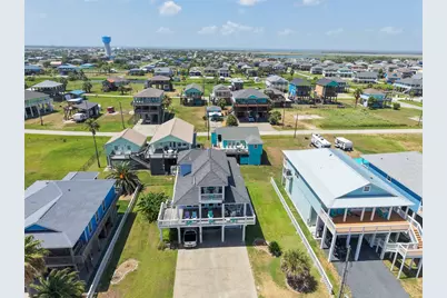 1977 Avenue I, Crystal Beach, TX 77650 - Photo 46