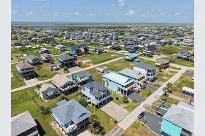 1977 Avenue I, Crystal Beach, TX 77650 - Photo 42