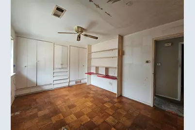 5327 Knotty Oaks Trail, Houston, TX 77045 - Photo 18